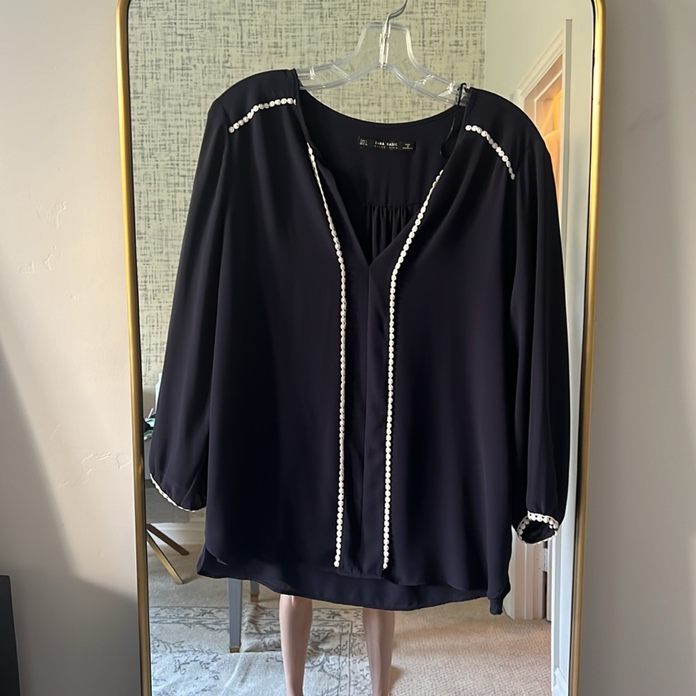 Navy Zara blouse with white trim detailing